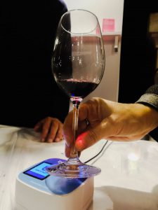 wine events; smart wine glass; digital solutions for wine events